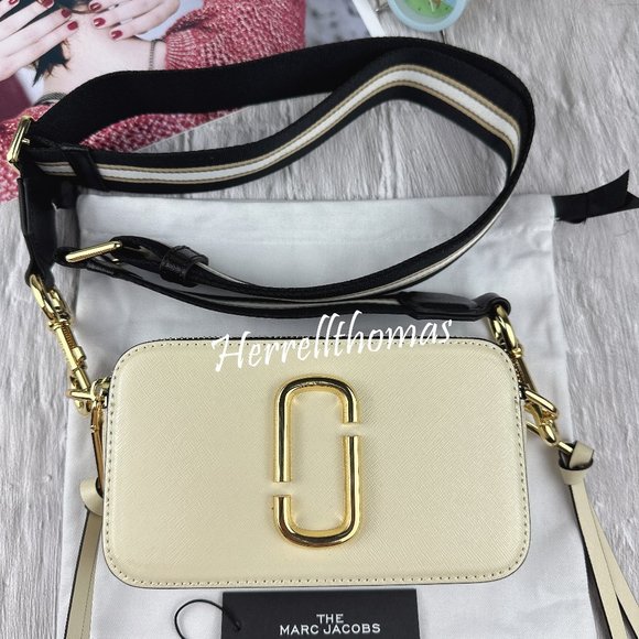 NWOT MARC JACOBS the snapshot shoulder bag - Picture 2 of 10